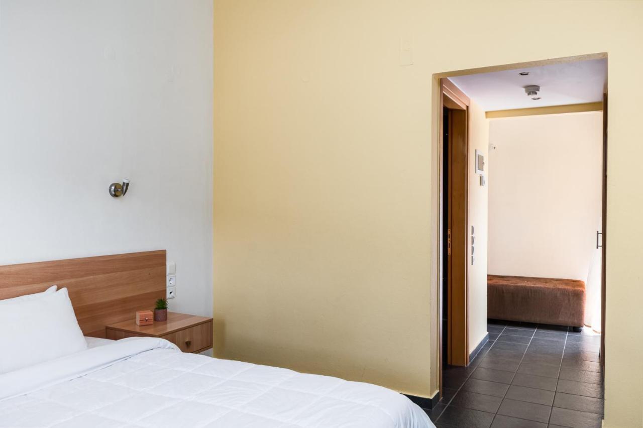 Gefiri Plakas Hotel, Tzoumerka Екстериор снимка