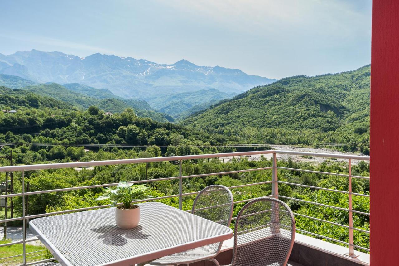 Gefiri Plakas Hotel, Tzoumerka Екстериор снимка